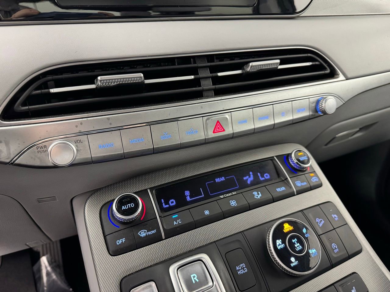 Used 2020 Hyundai Palisade SEL image 17