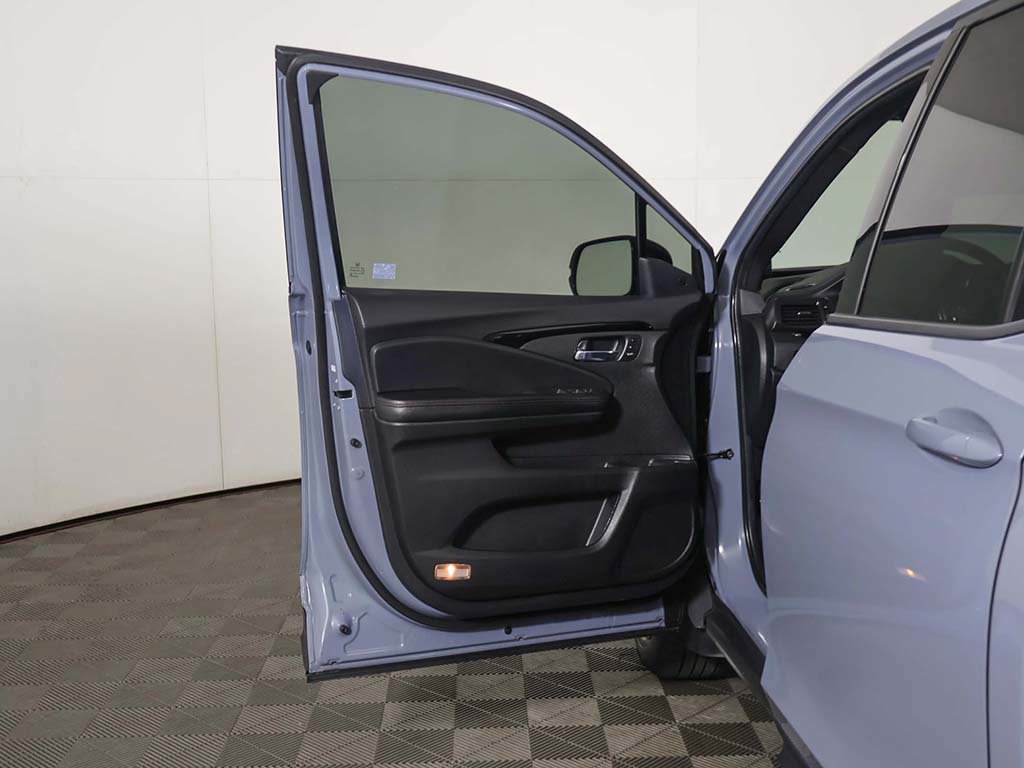 Used 2023 Honda Ridgeline Black Edition image 22