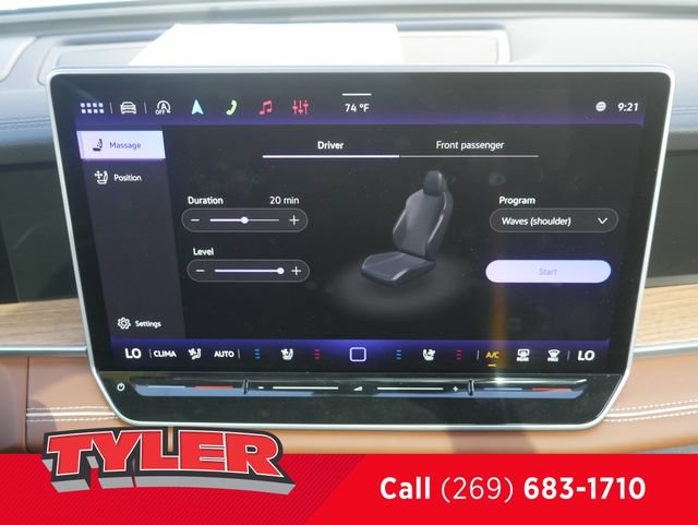 Used 2025 Volkswagen Tiguan SEL R-Line AWD/4WD image 49