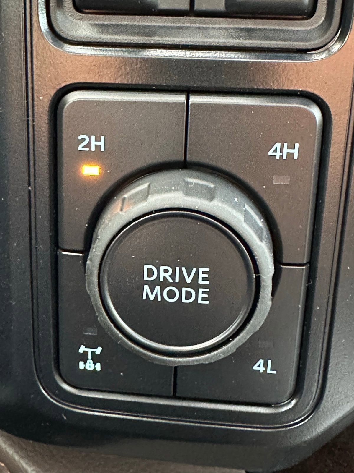 New 2026 Ford F250 King Ranch w/ FX4 Off-Road Package image 23