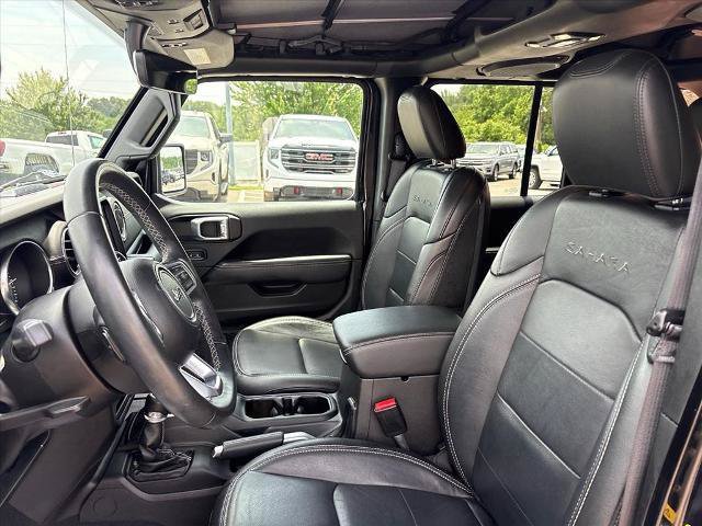 Used 2022 Jeep Wrangler Unlimited Sahara AWD/4WD image 17