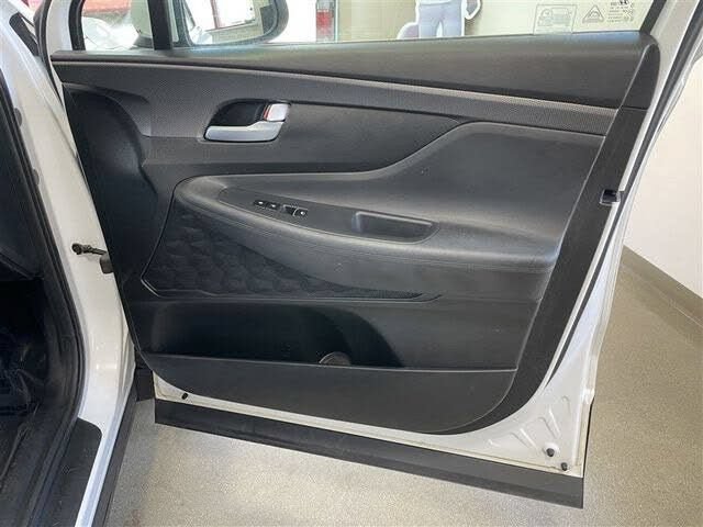 Used 2019 Hyundai Santa Fe SE AWD/4WD image 25