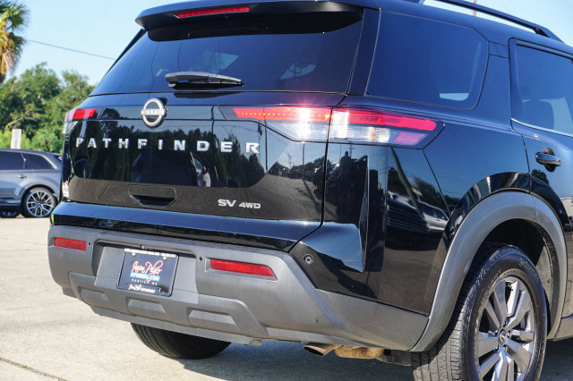Used 2024 Nissan Pathfinder SV AWD/4WD image 5