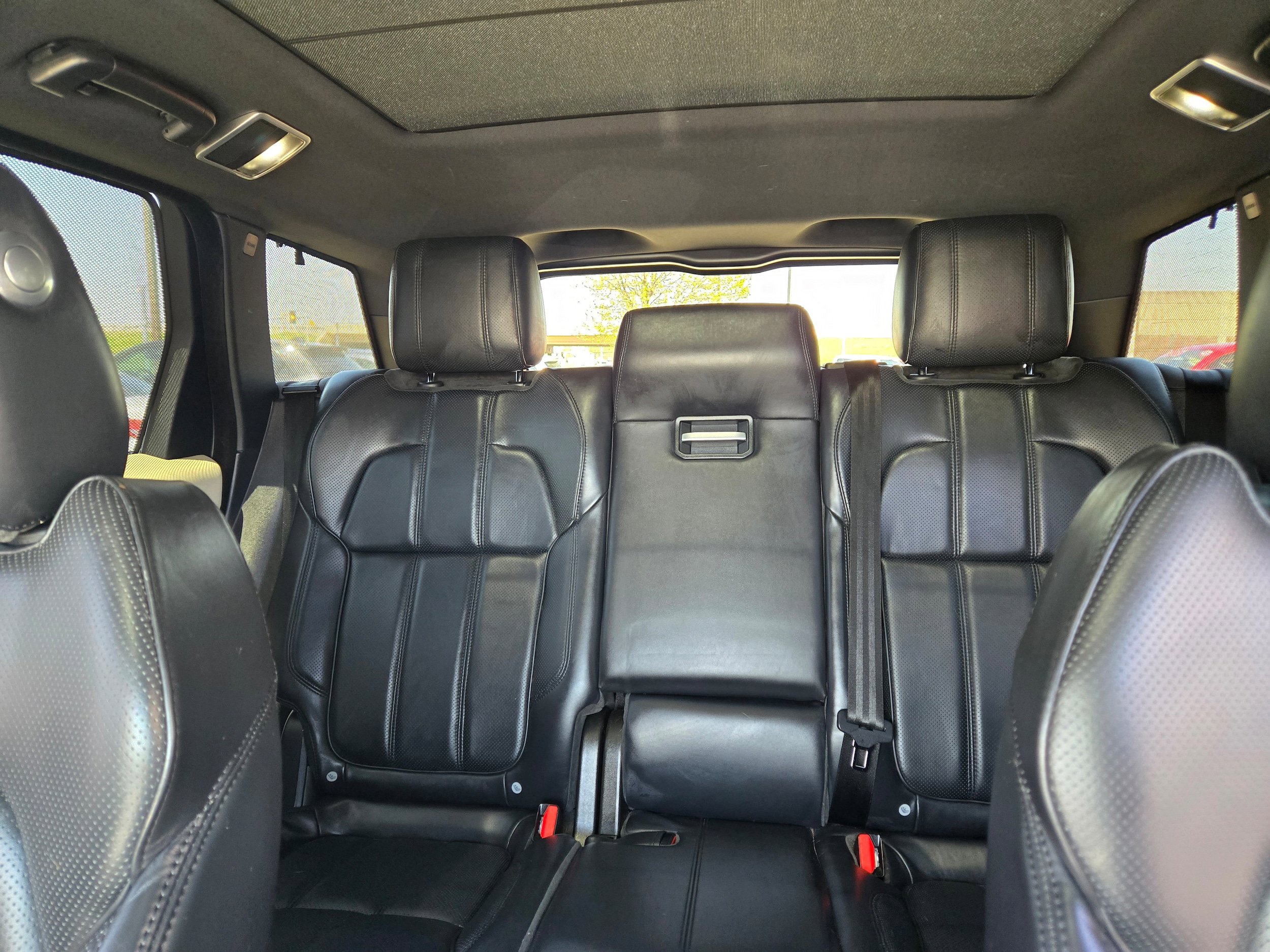 Used 2015 Land Rover Range Rover Sport Supercharged AWD/4WD image 9