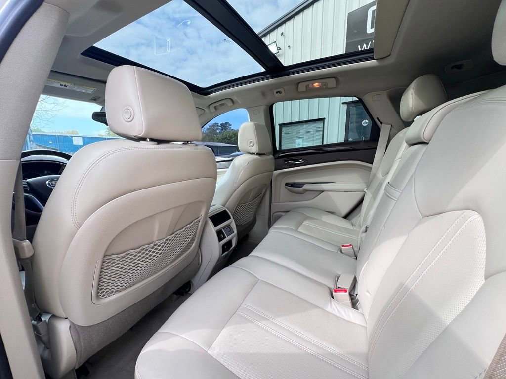 Used 2014 Cadillac SRX Luxury image 13