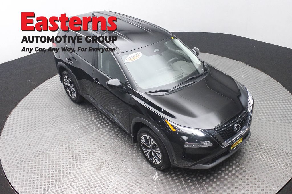 Used 2023 Nissan Rogue SV AWD/4WD image 3