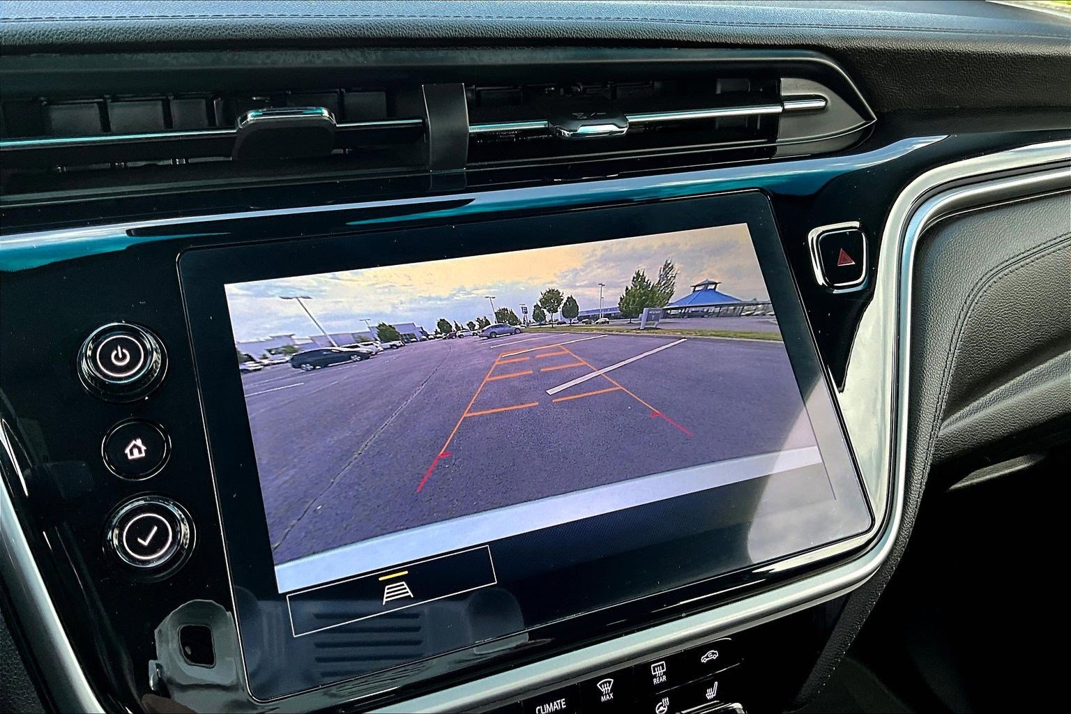 Used 2022 Chevrolet Bolt LT FWD image 14