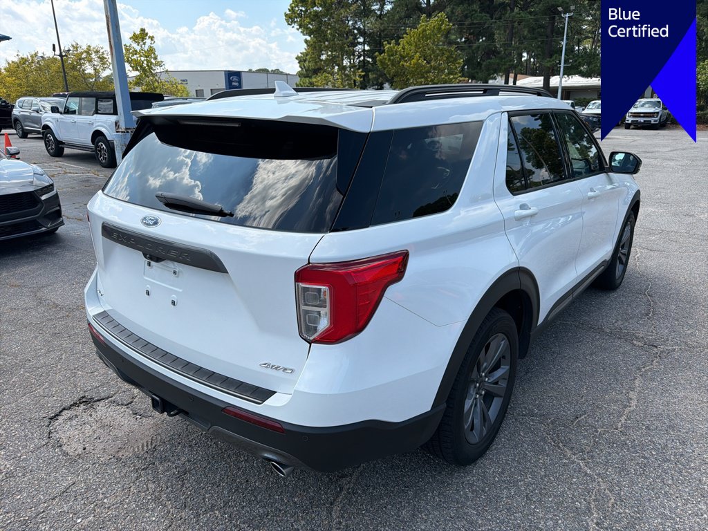 Used 2024 Ford Explorer XLT w/ Equipment Group 202A AWD/4WD image 5