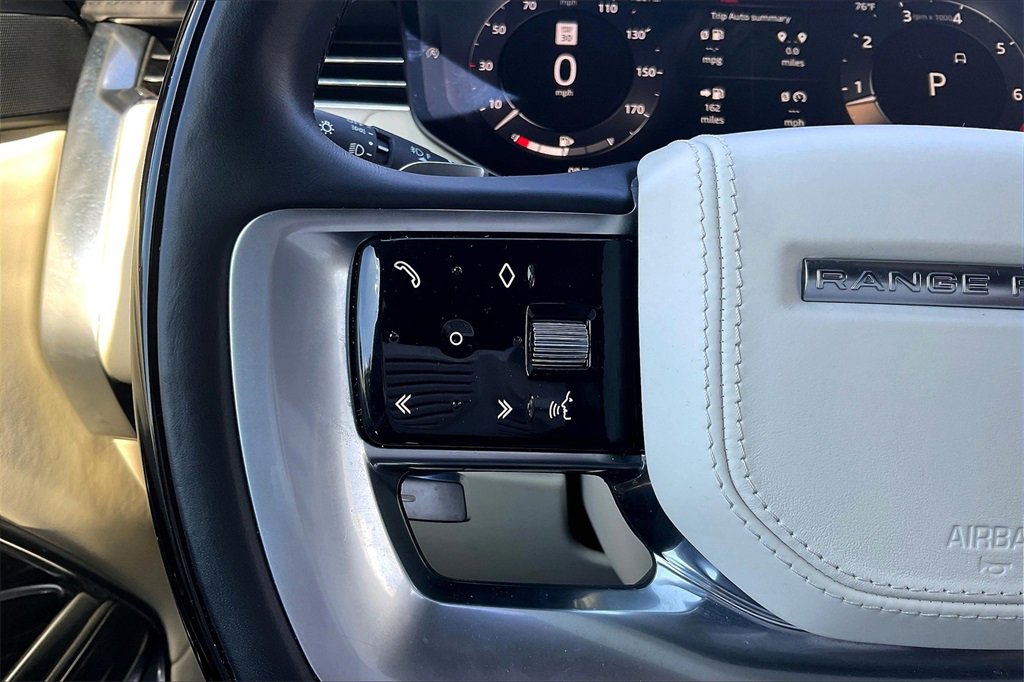 Used 2023 Land Rover Range Rover SE image 10