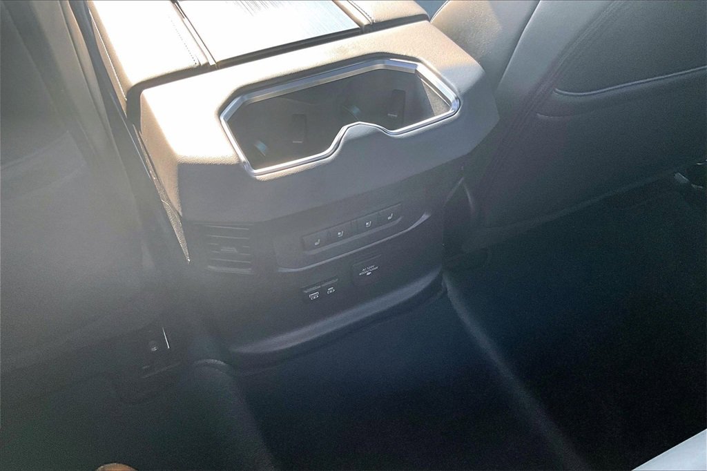 Used 2024 Toyota Tundra Platinum image 23