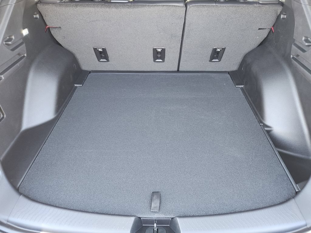 New 2026 Chevrolet Equinox EV LT AWD/4WD image 7