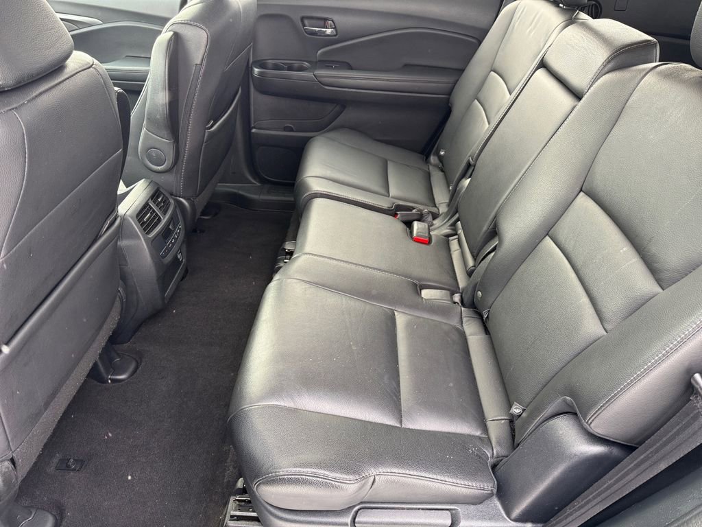 Used 2022 Honda Pilot Special Edition image 13