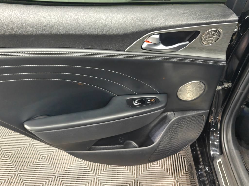 Used 2022 Kia Stinger GT2 RWD image 61