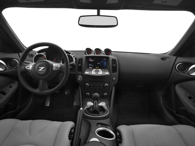 Used 2017 Nissan 370Z Coupe image 11