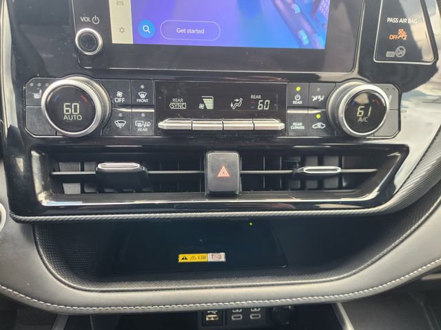 Certified 2024 Toyota Highlander XSE FWD image 18