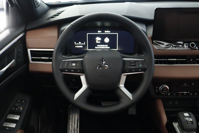 New 2026 Mitsubishi Outlander SEL AWD/4WD image 22