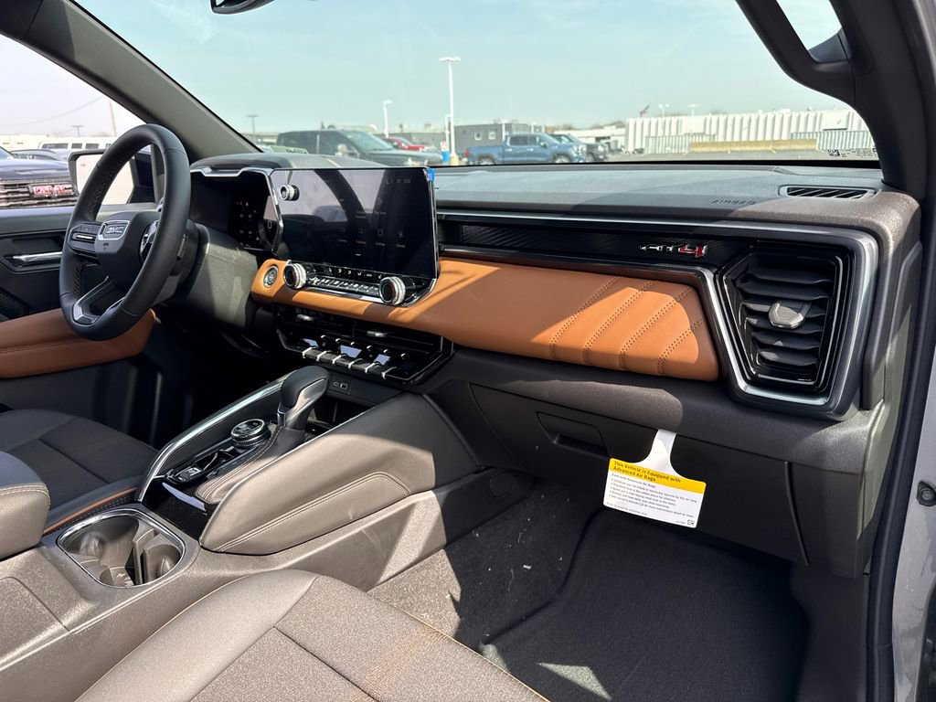 New 2026 GMC Canyon AT4 image 39