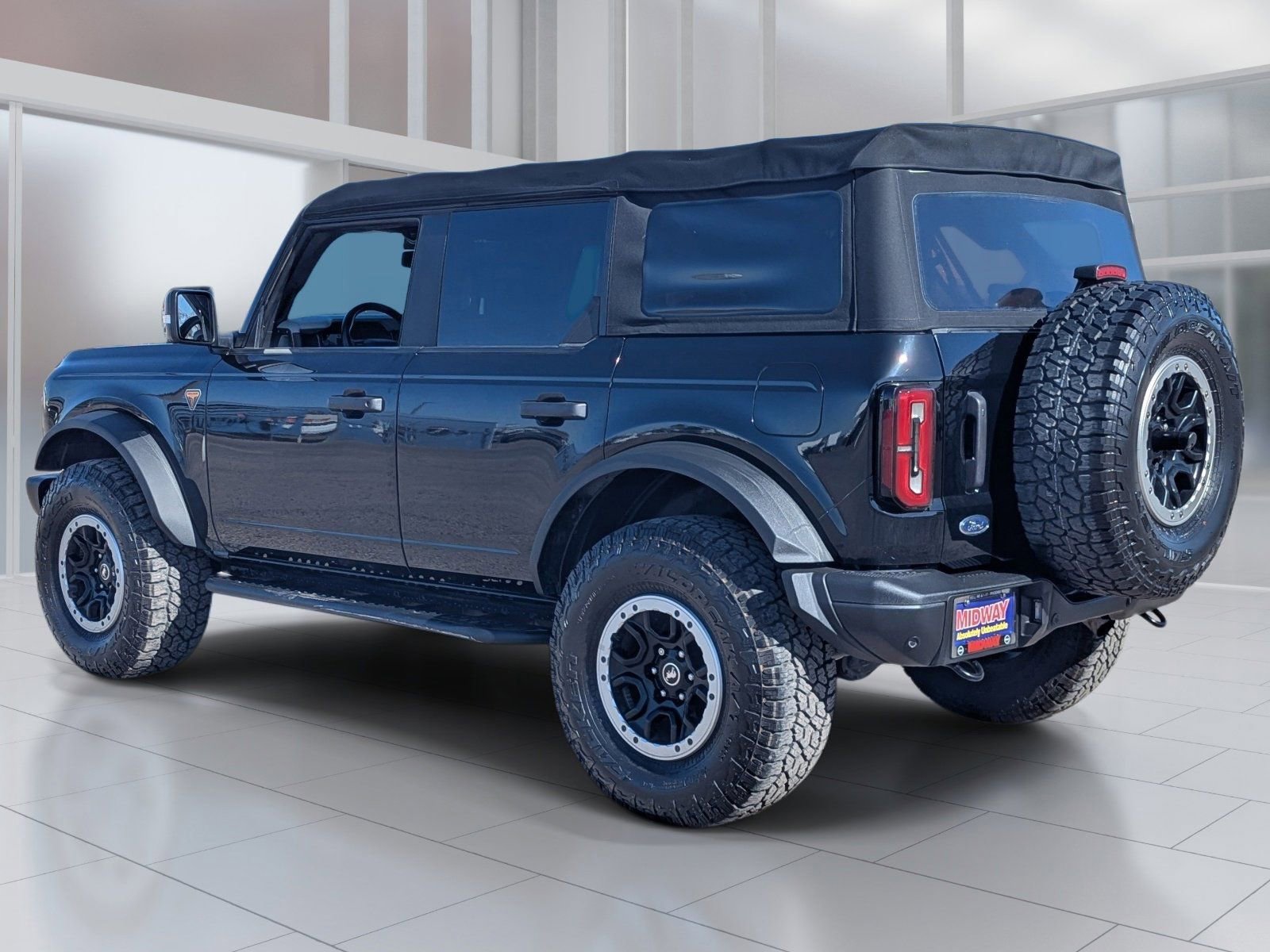 Used 2022 Ford Bronco Badlands AWD/4WD image 3