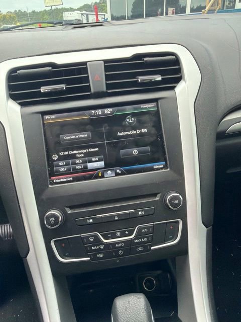 Used 2016 Ford Fusion SE FWD image 35
