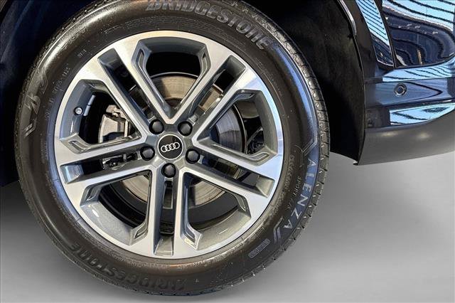 Used 2025 Audi Q5 Premium w/ Premium Plus AWD/4WD image 29