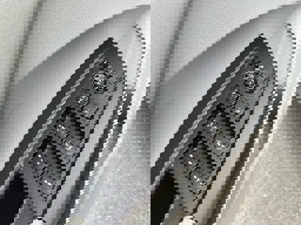 Used 2018 Acura RDX w/ Technology Package image 14