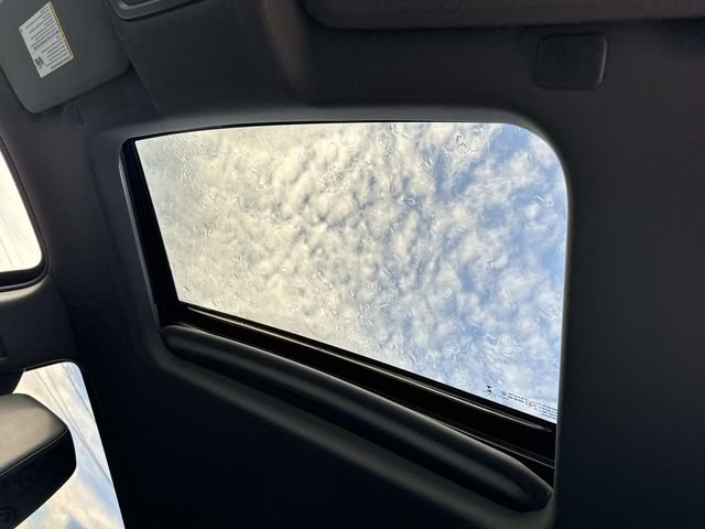 Used 2022 Chevrolet Silverado 1500 RST w/ Redline Edition image 15