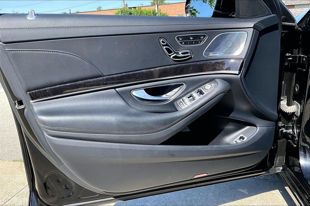 Used 2016 Mercedes-Benz S 550 4MATIC Sedan image 14
