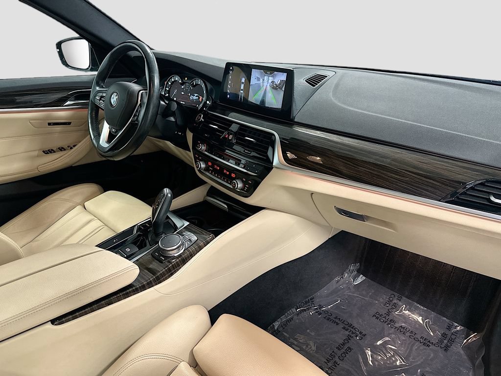 Used 2018 BMW 530i xDrive w/ Premium Package AWD/4WD image 31