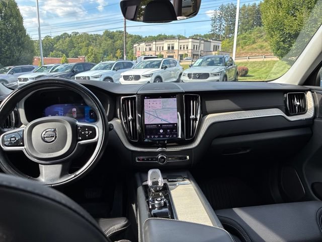 Used 2022 Volvo XC60 B5 Inscription w/ Advanced Package AWD/4WD image 14