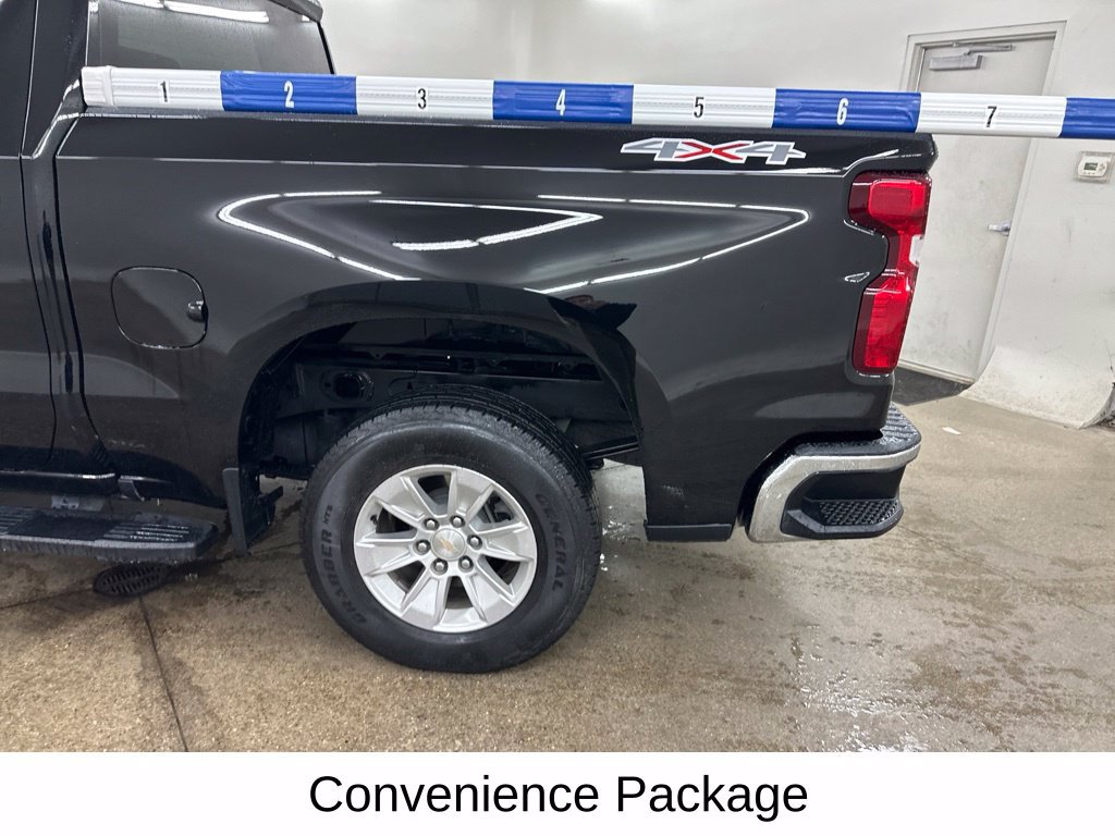 Used 2022 Chevrolet Silverado 1500 LT AWD/4WD image 20