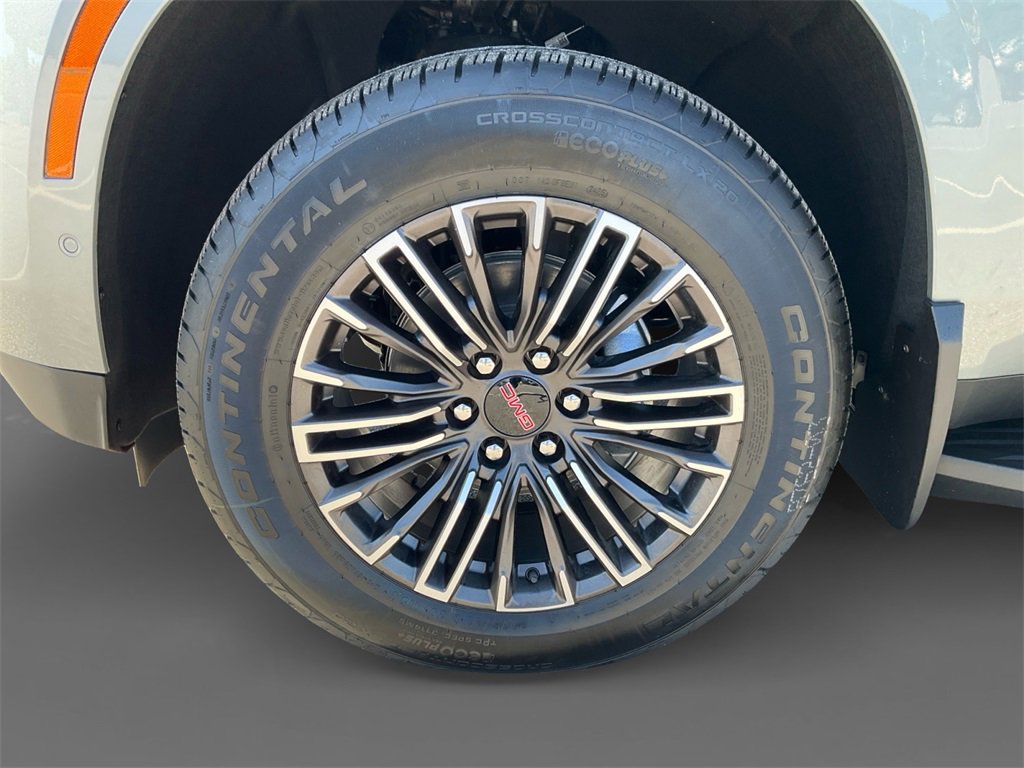 New 2026 GMC Yukon XL Elevation image 14