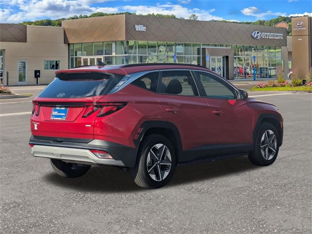 Certified 2025 Hyundai Tucson SEL image 3
