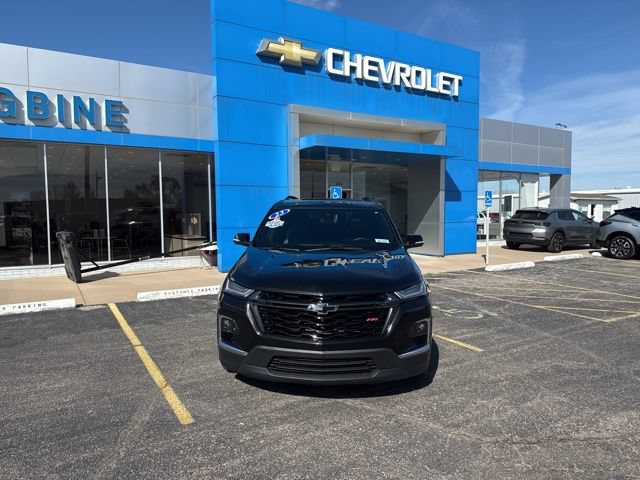 Used 2023 Chevrolet Traverse RS w/ LPO, Floor Liner Package image 2