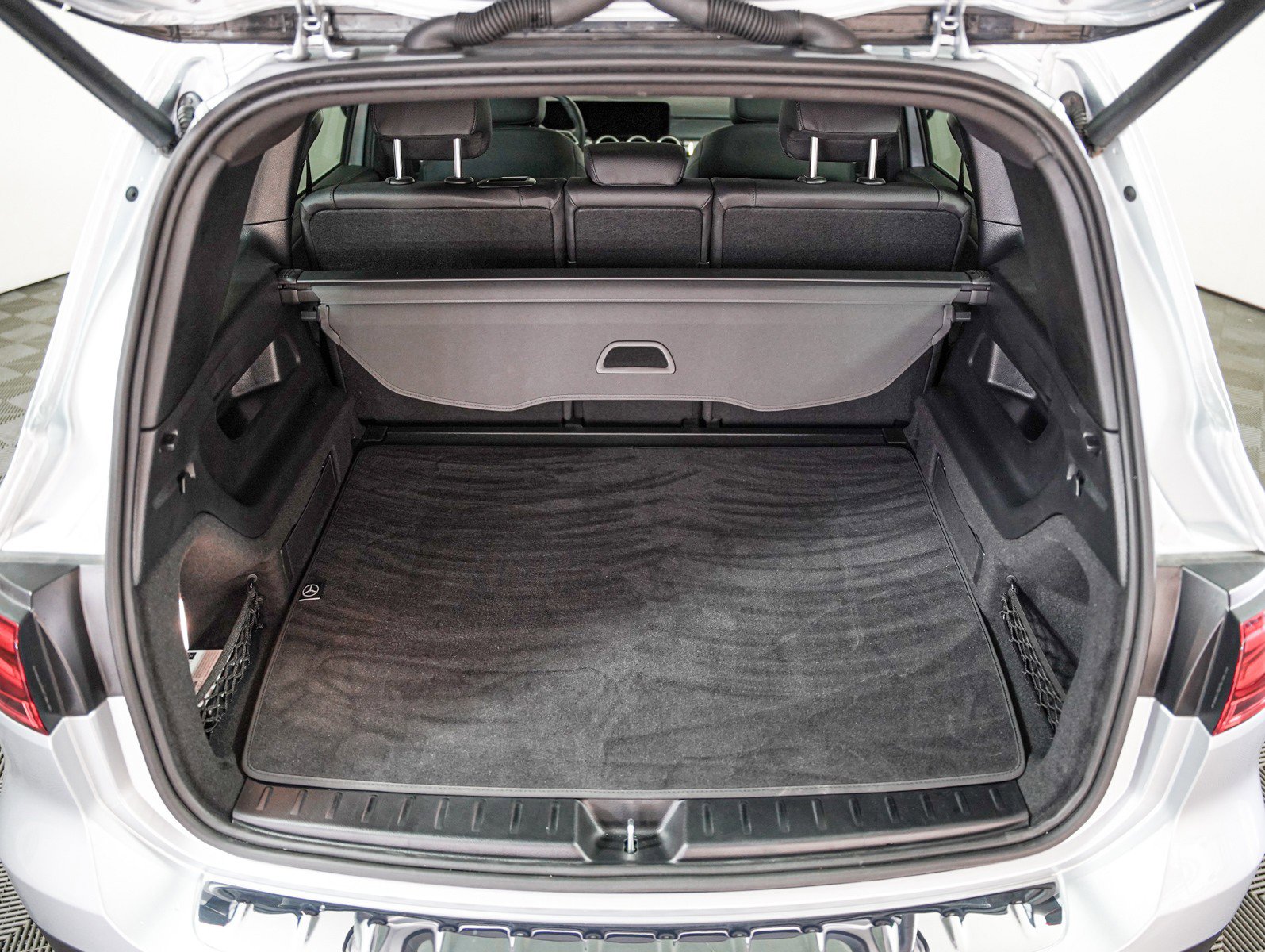 Certified 2026 Mercedes-Benz GLB 250 image 8