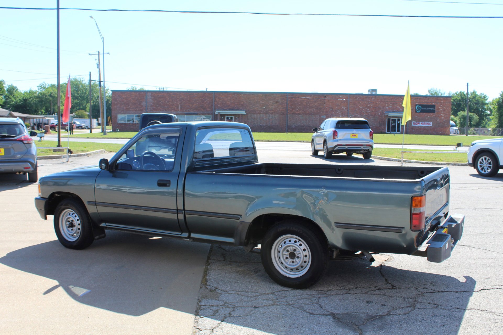 Used 1992 Toyota Pickup Deluxe RWD image 8