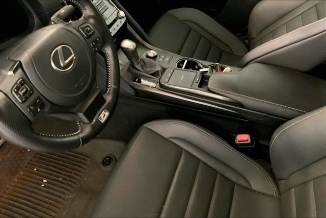 Used 2023 Lexus IS 500 image 8