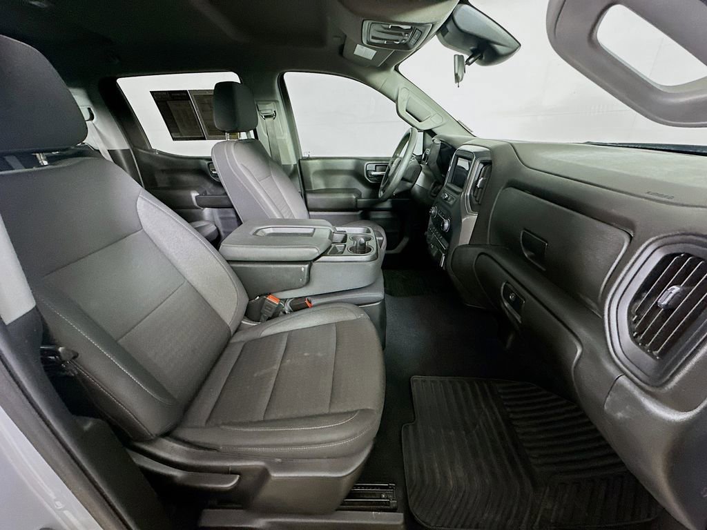Used 2024 Chevrolet Silverado 1500 Custom image 12