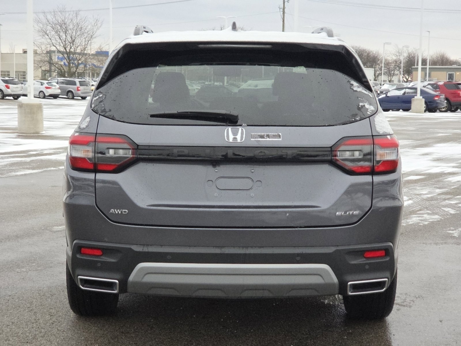 Used 2025 Honda Pilot Elite image 18