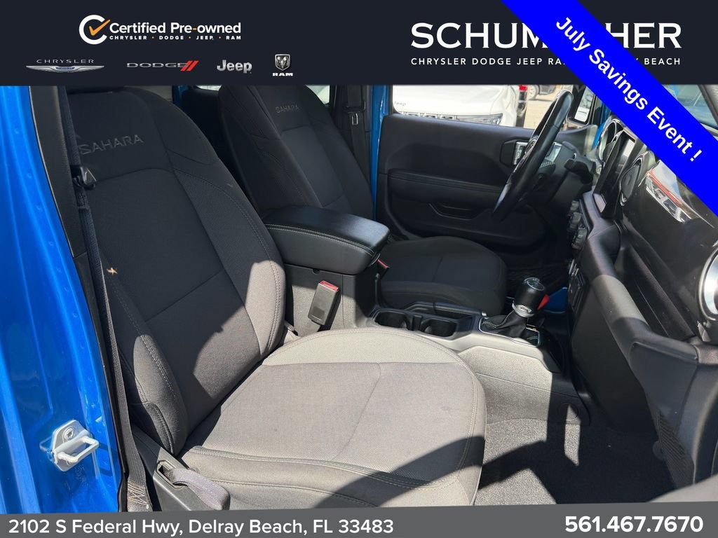Used 2022 Jeep Wrangler Unlimited Sahara w/ LED Lighting Group AWD/4WD image 16