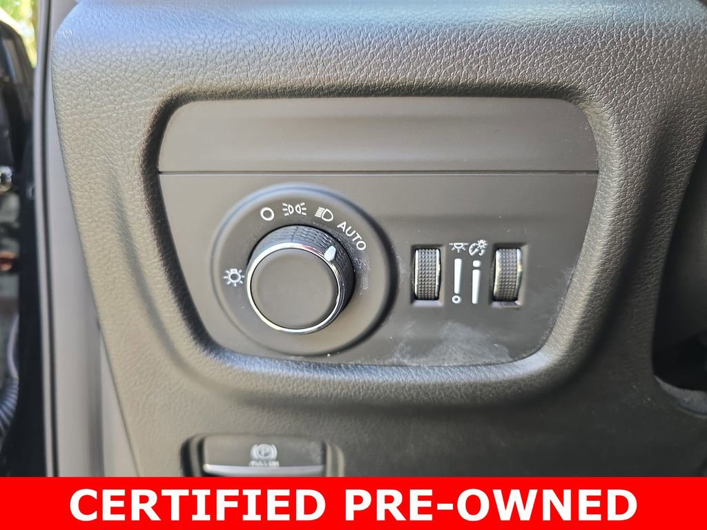 Used 2023 Jeep Grand Cherokee Altitude image 26