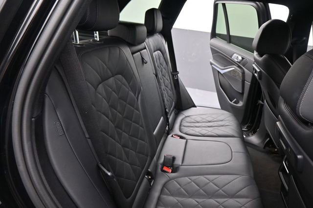 Used 2023 BMW X5 xDrive40i w/ Premium Package AWD/4WD image 24
