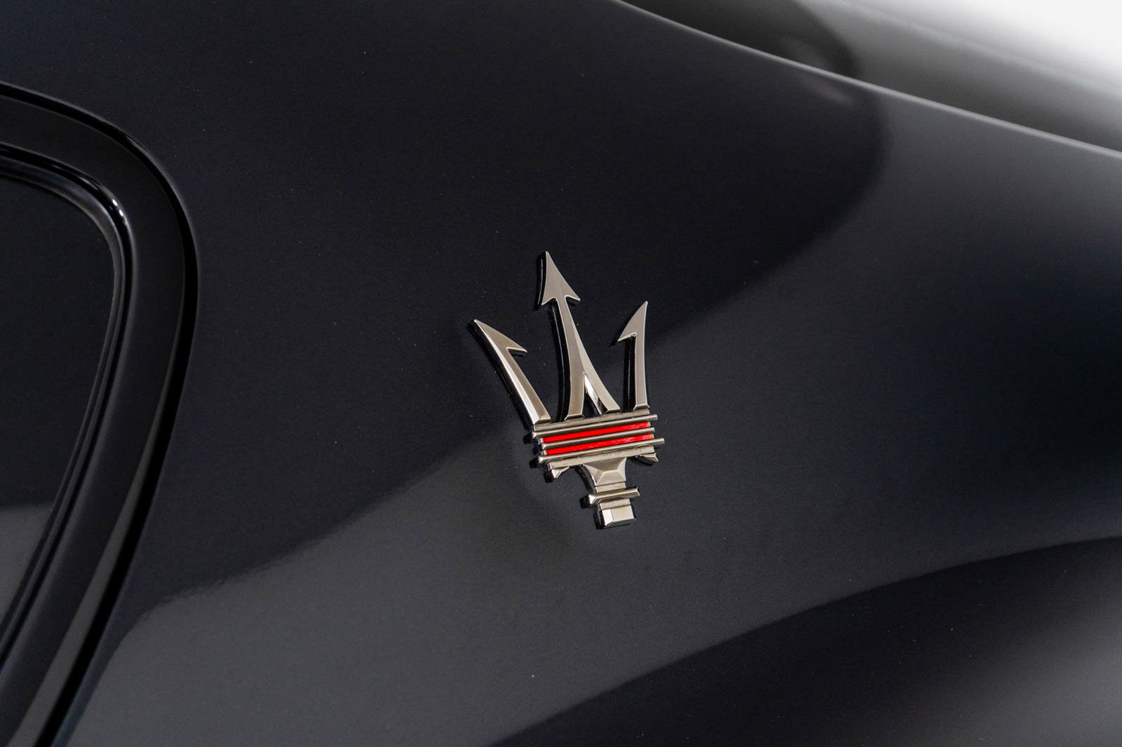 Used 2024 Maserati GranTurismo Trofeo image 38