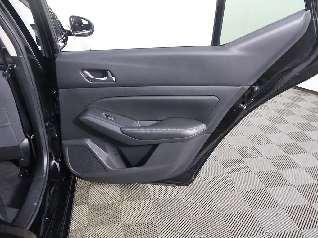 Used 2019 Nissan Altima 2.5 SV FWD image 27