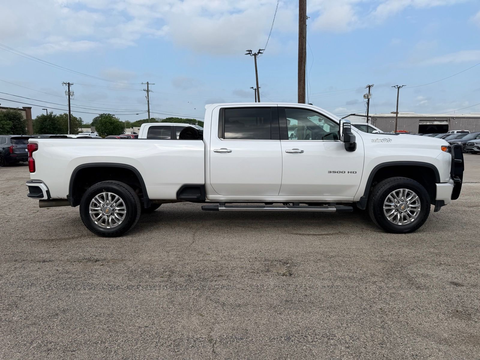 Used 2022 Chevrolet Silverado 3500 High Country w/ Z71 Off-Road Package AWD/4WD image 8