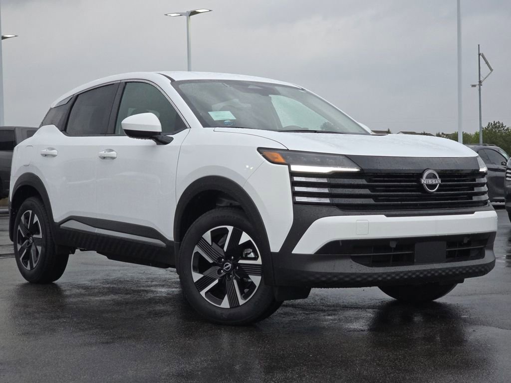 New 2025 Nissan Kicks SV w/ Illumination Package
