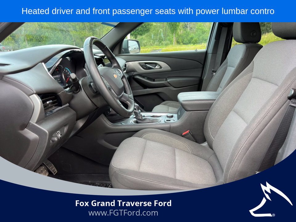Used 2023 Chevrolet Traverse LT FWD image 3