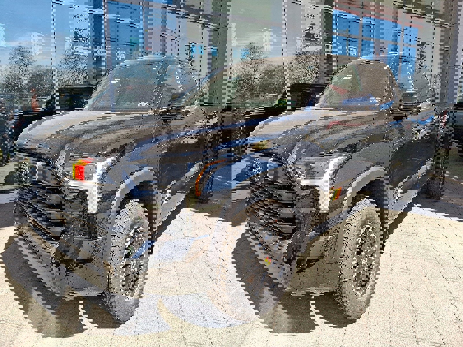 New 2025 Toyota Tundra SR5 image 2