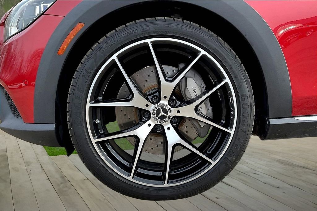 Used 2021 Mercedes-Benz E 450 4MATIC All-Terrain Wagon w/ Premium Package image 34