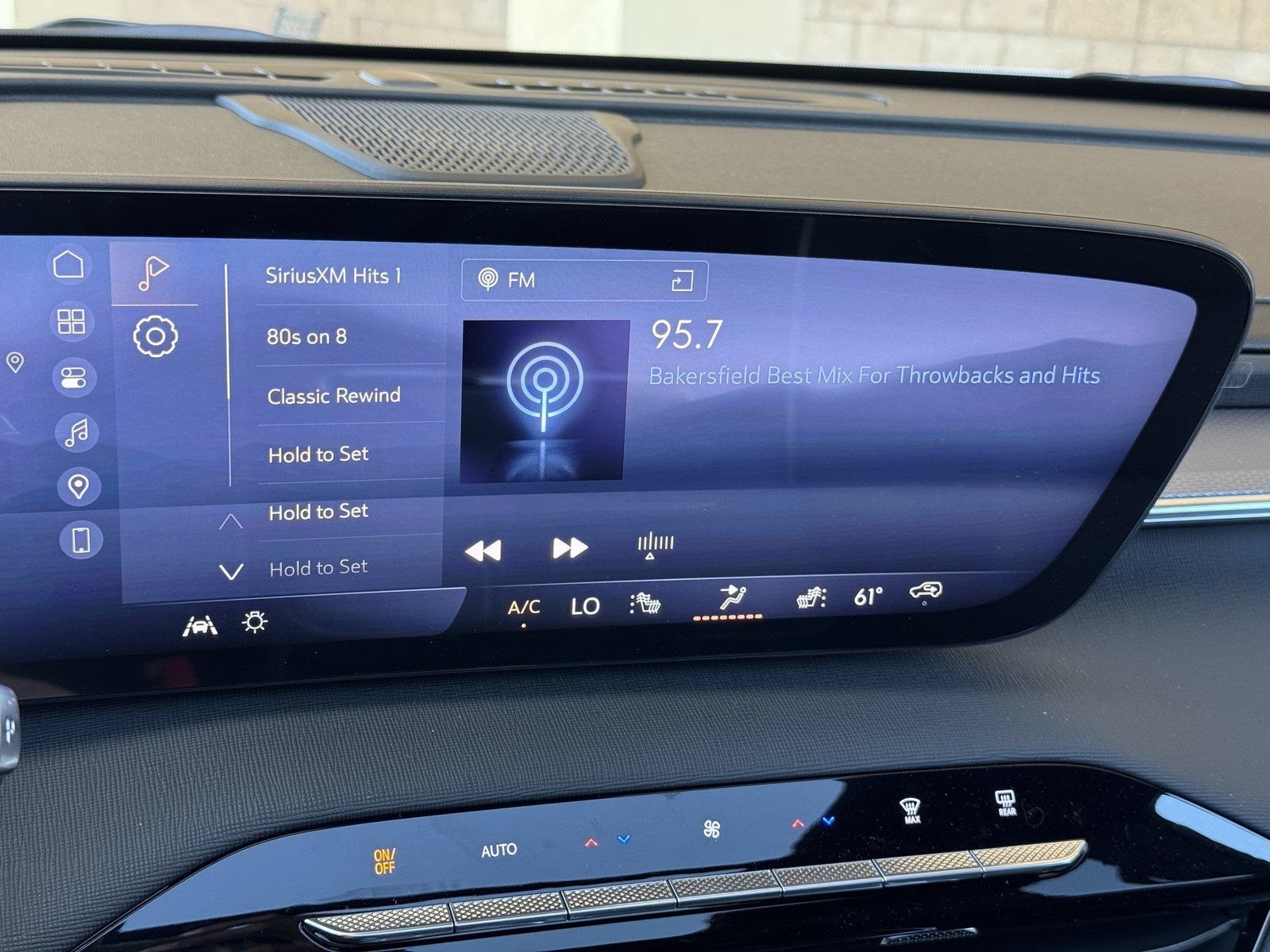 New 2026 Buick Enclave Sport Touring w/ Power Package FWD image 18