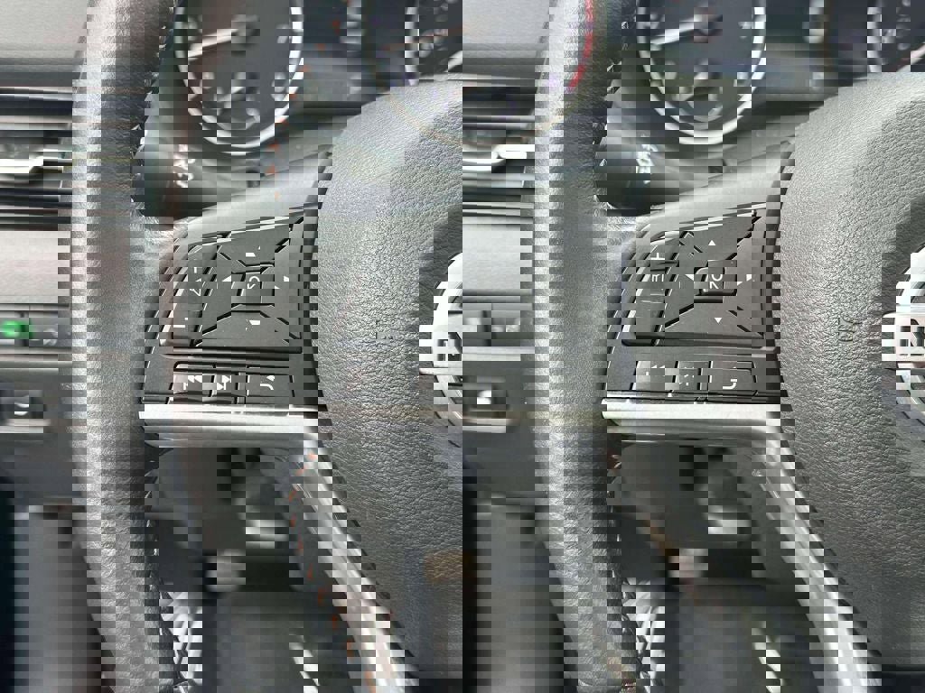 Used 2023 Nissan Sentra SR w/ SR Premium Package image 21